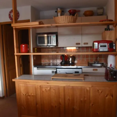 Apartment 3p Sur Pistes Avec Garage, 2 Chambres, Cuisine Equipee - Fr-1-266-182 Montgenevre